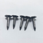 Polished large flat head, smooth shank, diamond point iron clout nail BWG11X3/4” 3.05X19MM